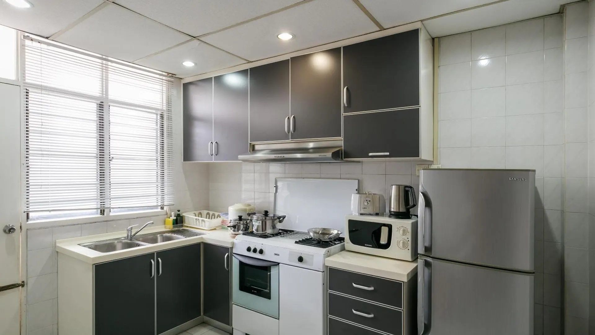 3-Bedroom Stay At Macalister Road & Georgetown, Noble Villa Penang