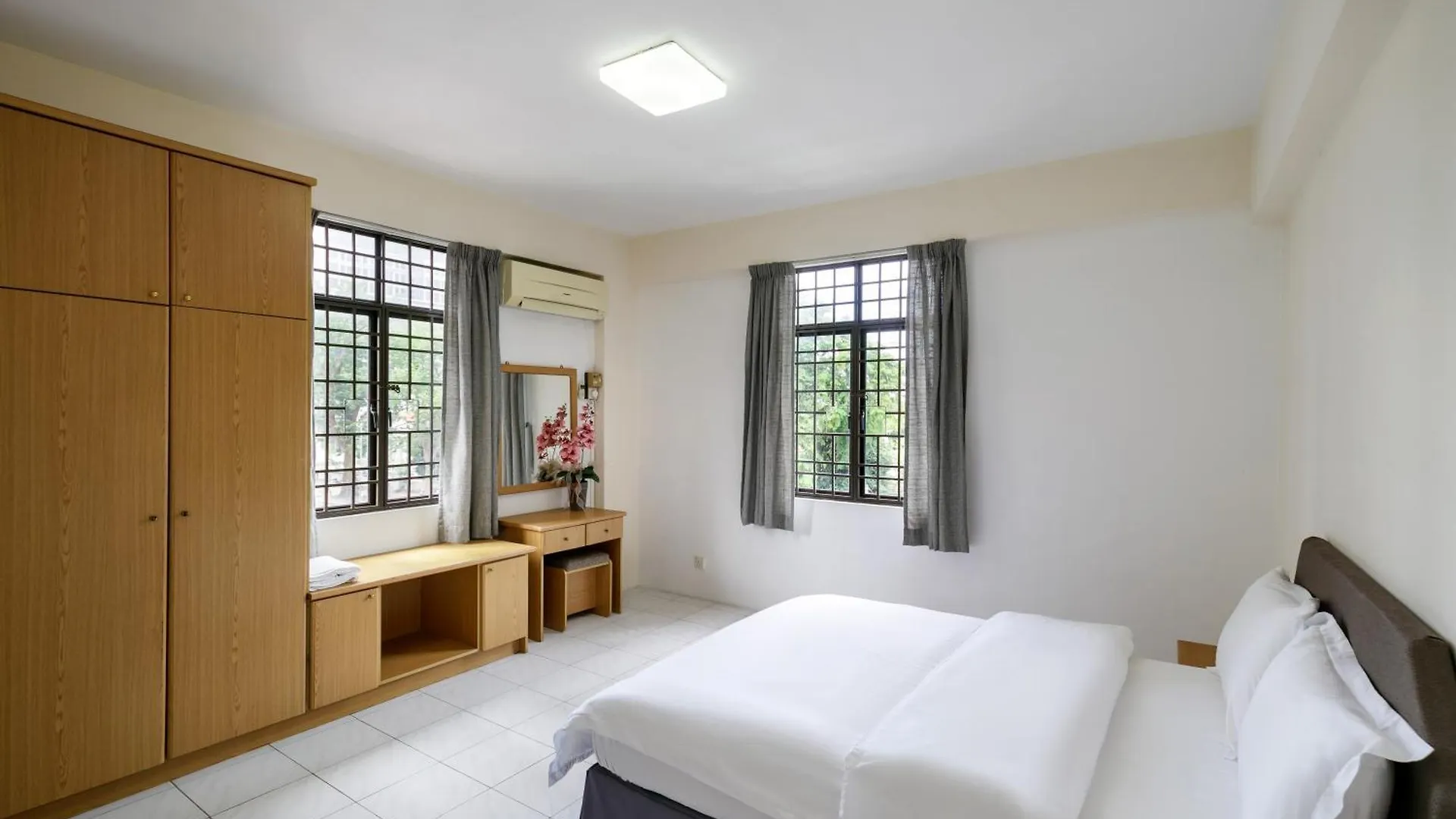 3-Bedroom Stay At Macalister Road & Georgetown, Noble Villa Penang 0*, 조지타운
