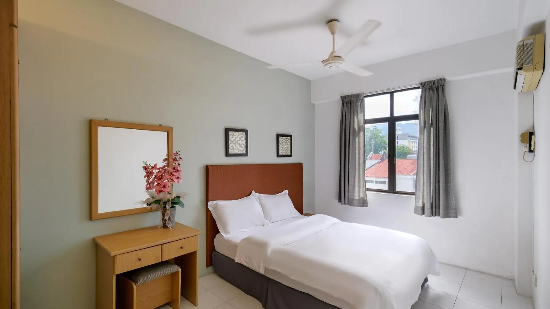 아파트 3-Bedroom Stay At Macalister Road & Georgetown, Noble Villa Penang
