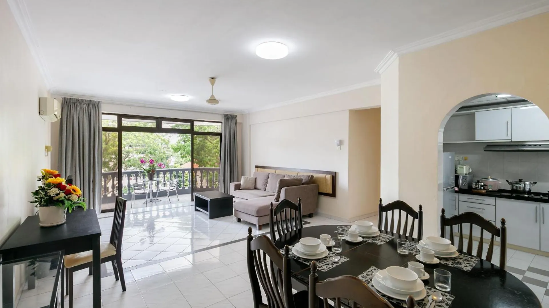 3-Bedroom Stay At Macalister Road & Georgetown, Noble Villa Penang 0*, 조지타운 말레이시아